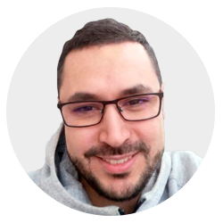 Руслан Виноградов